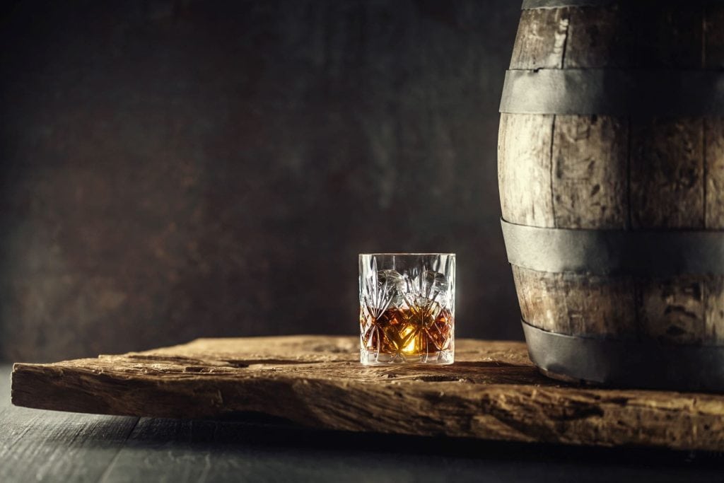 Was ist Bourbon? Unterschiede zwischen Bourbon, Tennessee Whiskey und Kentucky Bourbon